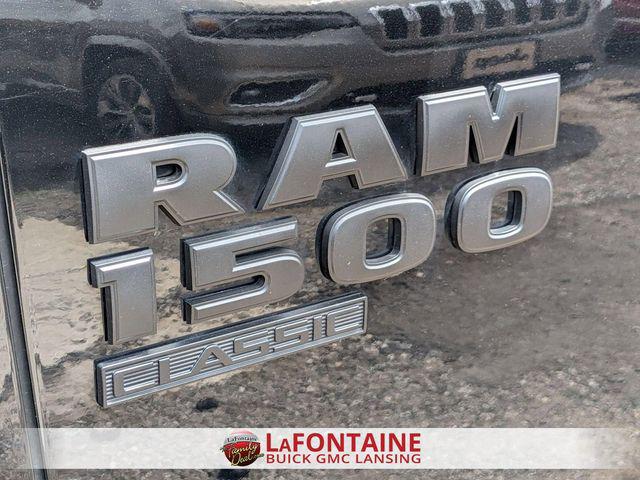 2022 Ram 1500 Classic Warlock Quad Cab 4x4 6'4" Box