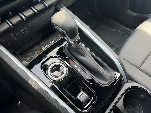2026 Chevrolet Colorado LT, 4WD
