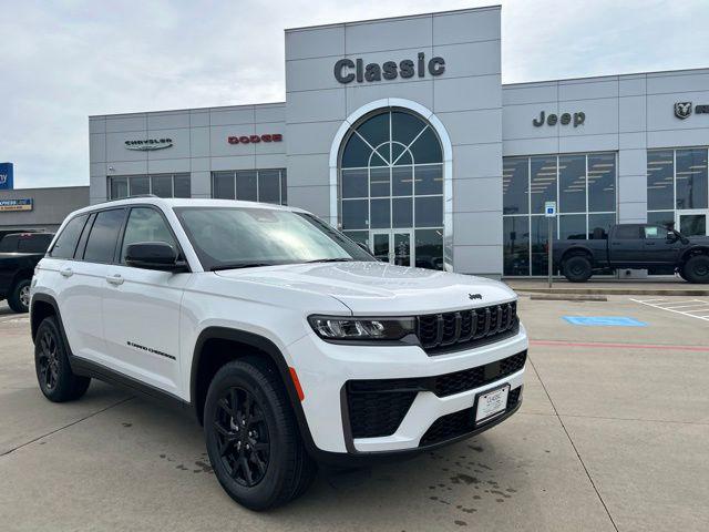 2026 Jeep Grand Cherokee Altitude 4x4 for sale in Texarkana, TX