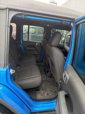 2022 Jeep Wrangler Unlimited Sahara 4x4