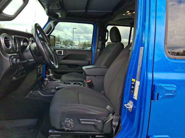 2022 Jeep Wrangler Unlimited Sahara 4x4