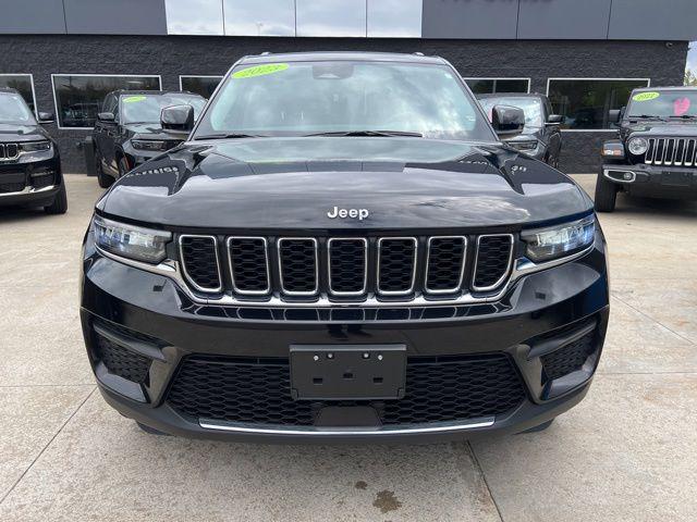 2023 Jeep Grand Cherokee Laredo 4x4
