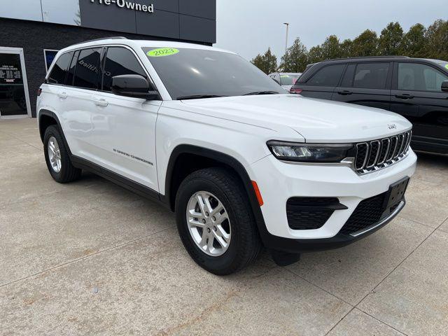 2023 Jeep Grand Cherokee Laredo 4x4 for sale in White Lake, MI