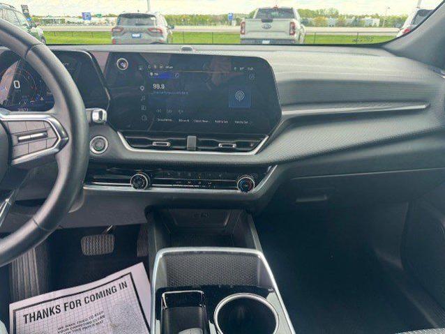 2025 Chevrolet Equinox AWD LT