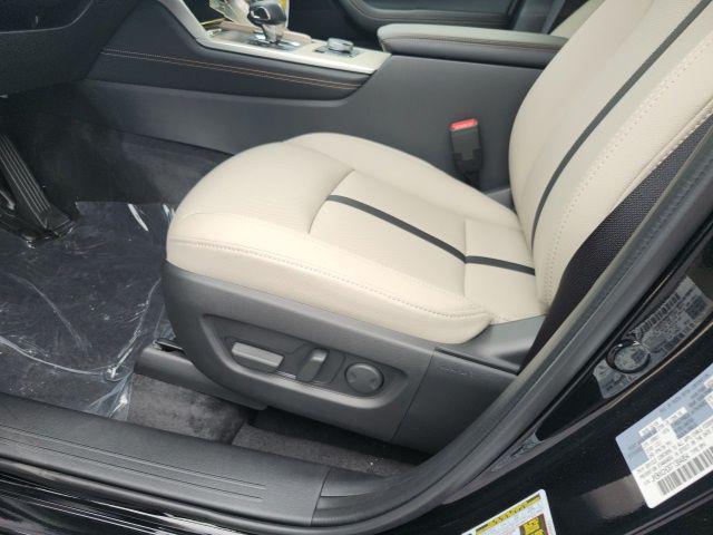 2026 Mazda X-90 3.3 Turbo Premium Sport