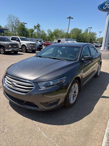 2015 Ford Taurus SEL for sale in Sellersburg, IN