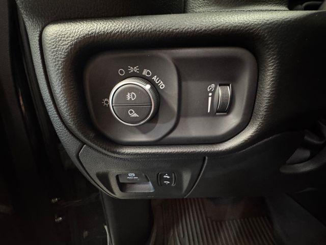 2022 Ram 1500 Big Horn Crew Cab 4x4 57 Box
