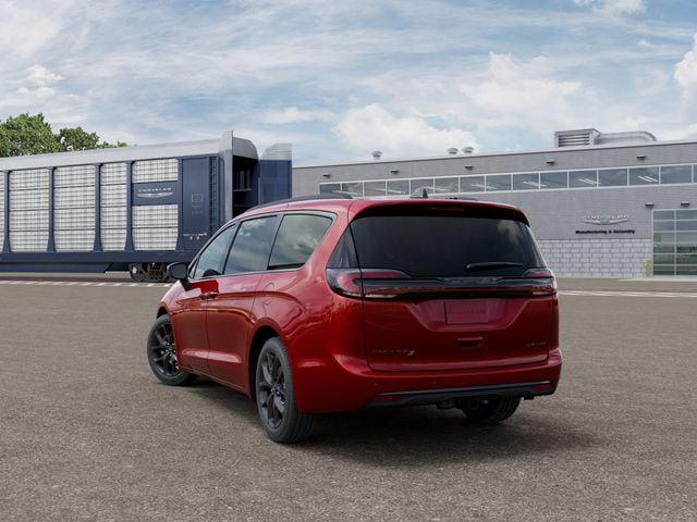 2027 Chrysler Pacifica PACIFICA LIMITED