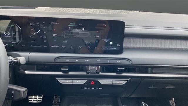 2027 Kia Telluride Hybrid X-Line SX-Prestige