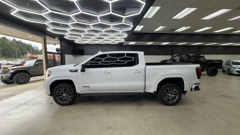 2022 GMC Sierra 1500 Limited 4WD Crew Cab Short Box AT4 for sale in North Bend, OR