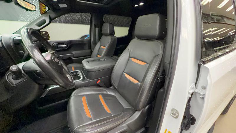 2022 GMC Sierra 1500 Limited 4WD Crew Cab Short Box AT4