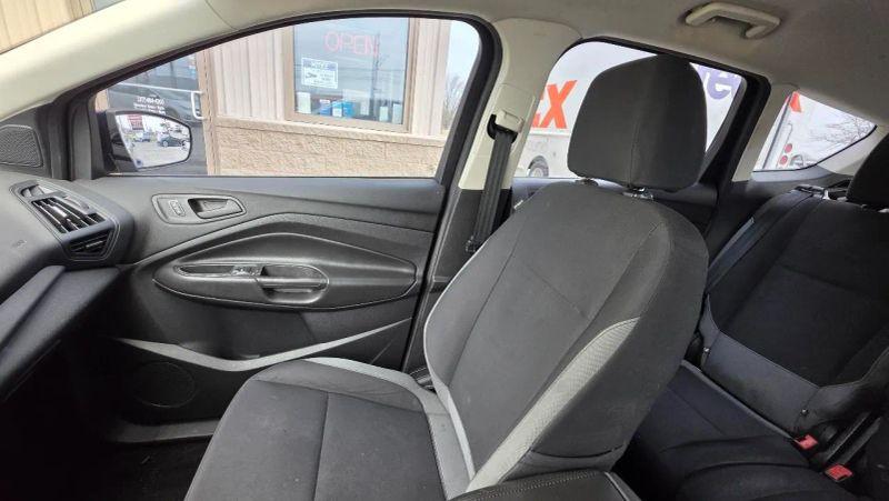2014 Ford Escape S