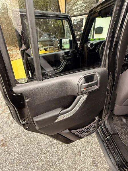 2013 Jeep Wrangler Unlimited Sahara