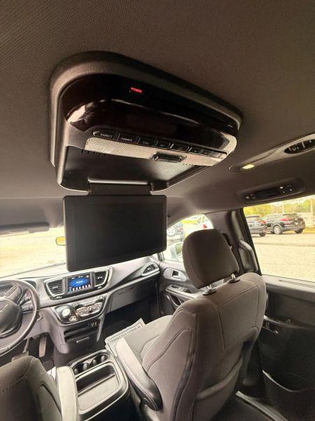 2019 Chrysler Pacifica Touring Plus