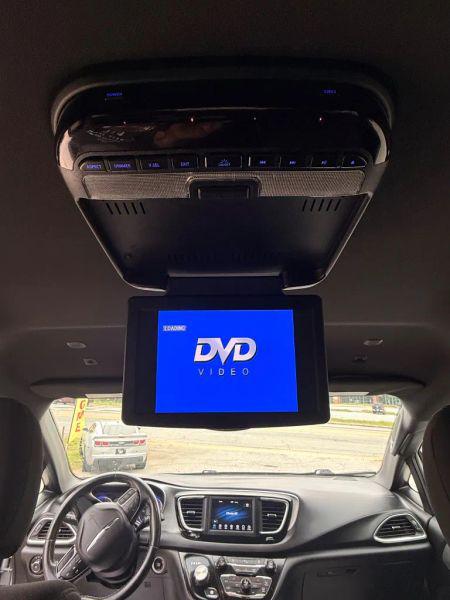 2019 Chrysler Pacifica Touring Plus