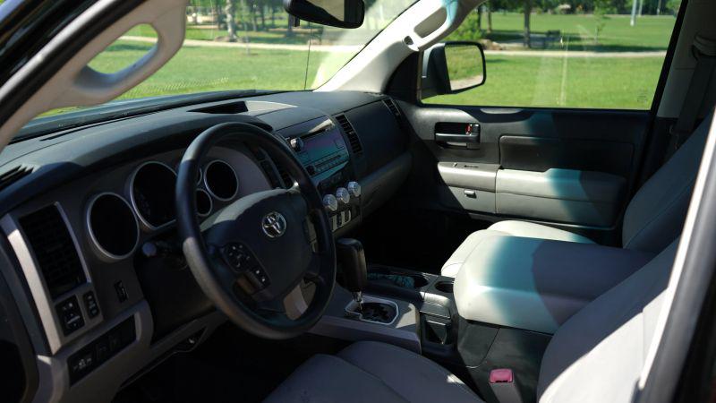 2012 Toyota Tundra Grade 5.7L V8