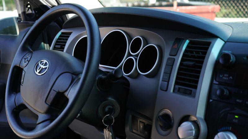2012 Toyota Tundra Grade 5.7L V8