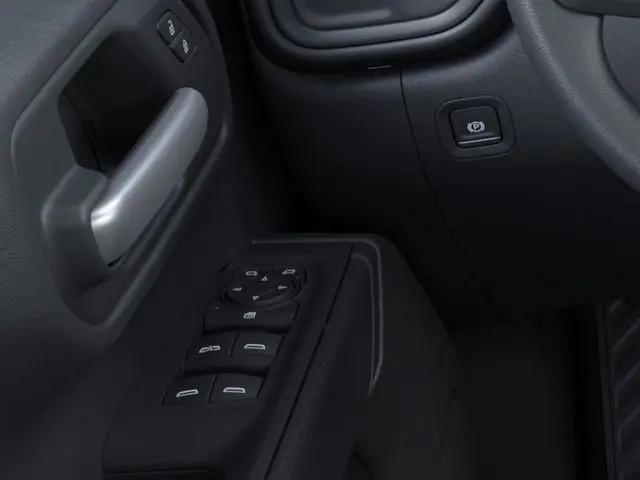 2026 Chevrolet Silverado 1500 2WD Double Cab Standard Bed Custom