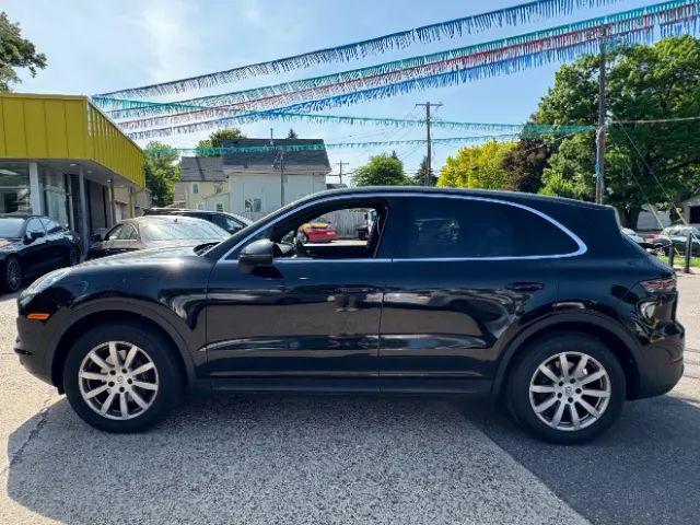 2020 Porsche Cayenne Base
