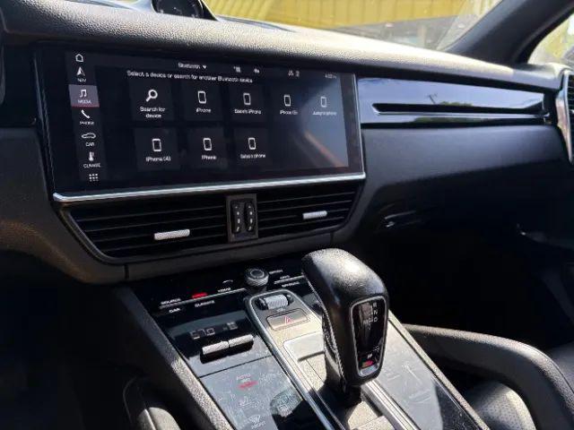 2020 Porsche Cayenne Base