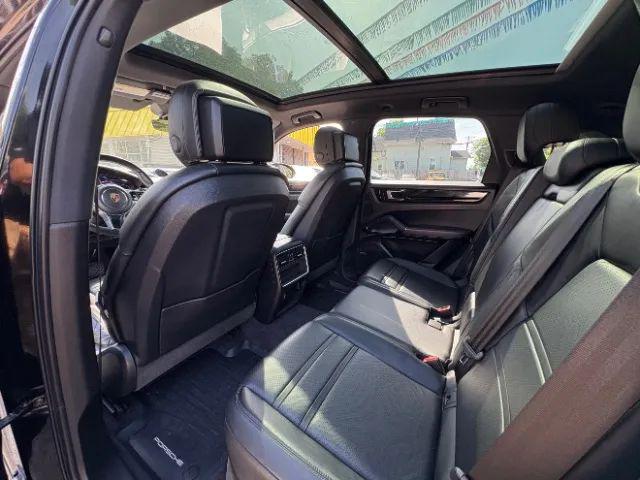 2020 Porsche Cayenne Base