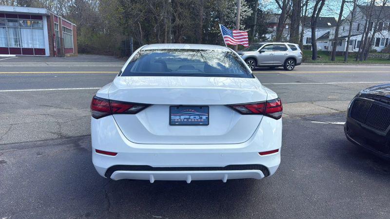 2020 Nissan Sentra SV Xtronic CVT