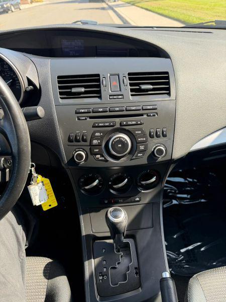 2012 Mazda Mazda3 i Touring