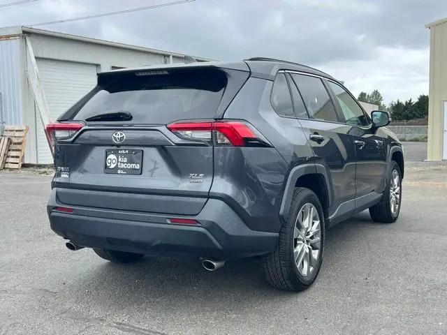 2019 Toyota RAV4 XLE Premium