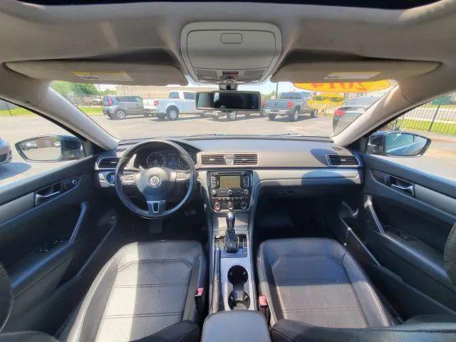 2014 Volkswagen Passat 1.8T SE