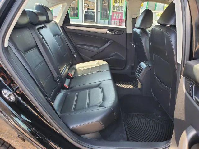 2014 Volkswagen Passat 1.8T SE