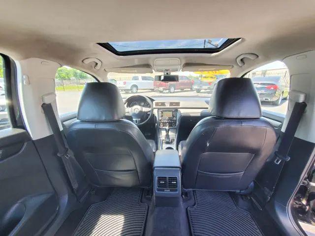 2014 Volkswagen Passat 1.8T SE