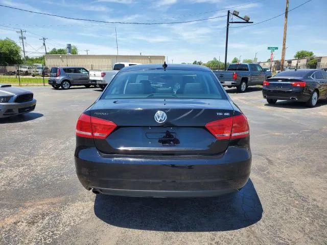 2014 Volkswagen Passat 1.8T SE