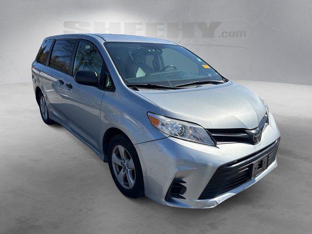 2019 Toyota Sienna L 7 Passenger