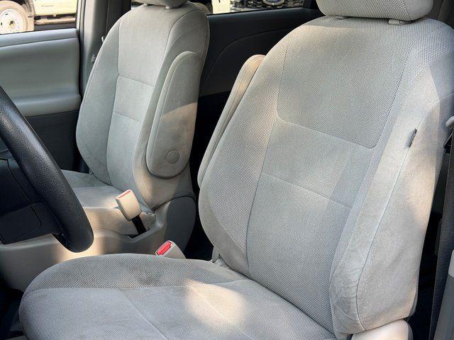 2019 Toyota Sienna L 7 Passenger