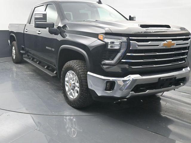 2024 Chevrolet Silverado 3500HD 4WD Crew Cab Long Bed LTZ
