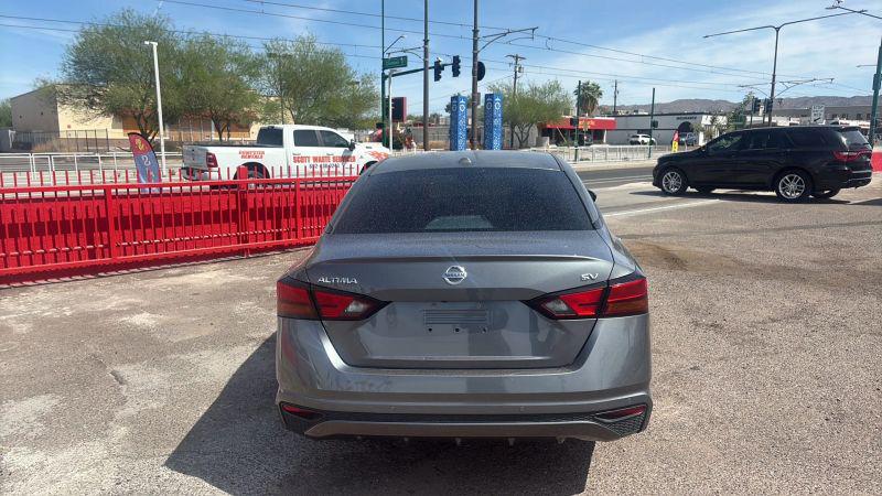 2021 Nissan Altima SV FWD