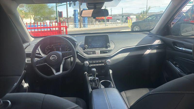 2021 Nissan Altima SV FWD