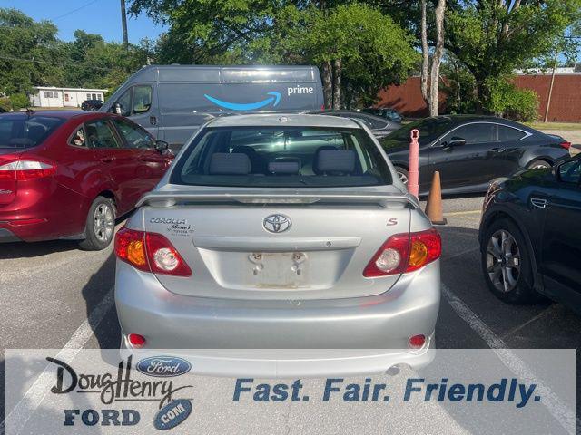 2010 Toyota Corolla Unknown