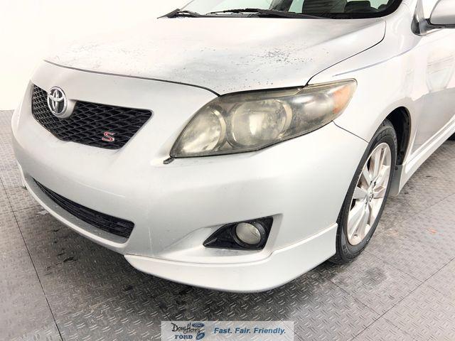 2010 Toyota Corolla Unknown