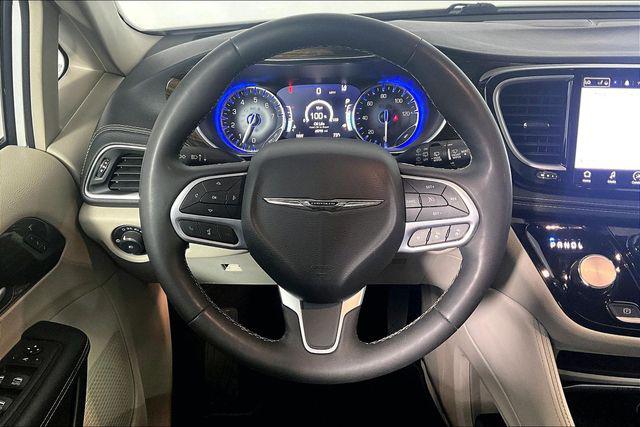 Used 2023 Chrysler Pacifica Limited For Sale in Millington, TN