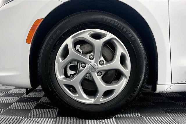 Used 2023 Chrysler Pacifica Limited For Sale in Millington, TN