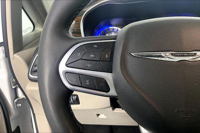 Used 2023 Chrysler Pacifica Limited For Sale in Millington, TN