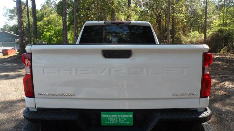 2023 Chevrolet Silverado 2500HD 4WD Crew Cab Standard Bed Custom
