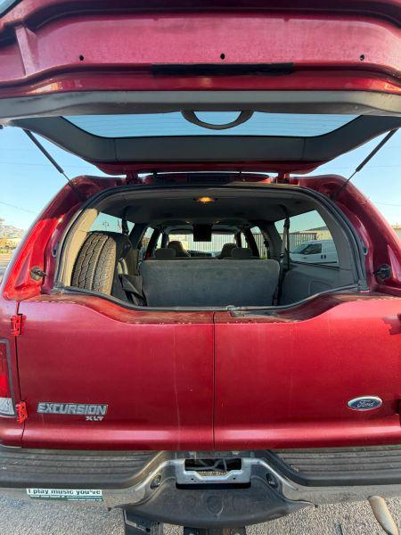 2003 Ford Excursion XLT