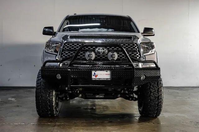 2018 Toyota Tundra SR5 5.7L V8