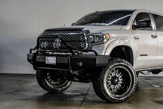 2018 Toyota Tundra SR5 5.7L V8