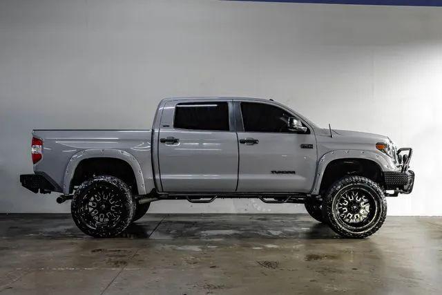 2018 Toyota Tundra SR5 5.7L V8