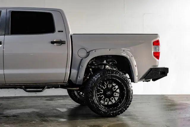 2018 Toyota Tundra SR5 5.7L V8