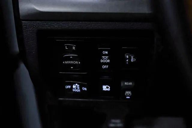 2018 Toyota Tundra SR5 5.7L V8
