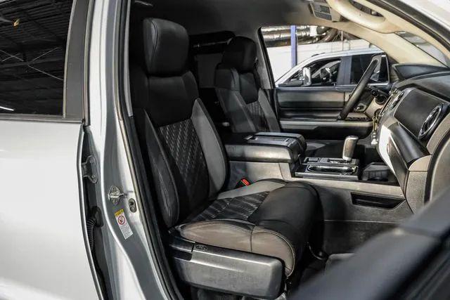 2018 Toyota Tundra SR5 5.7L V8